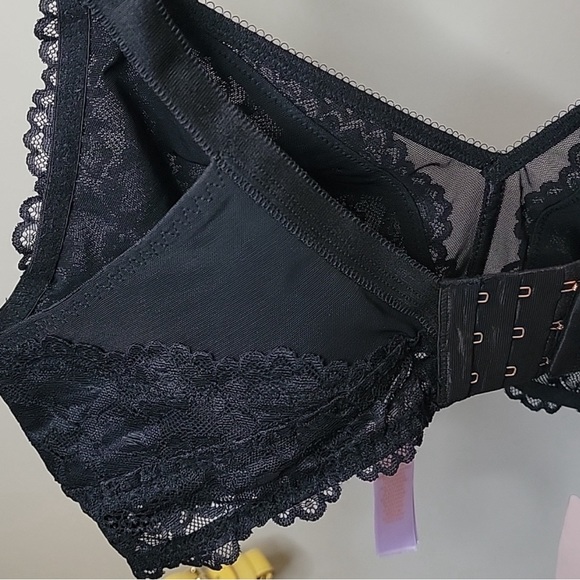 SEXY! SAVAGE X FENTY Black Bralette - Picture 10 of 13